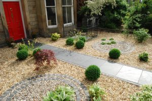 Henderson Row front garden, black slate slabs, basalt setts, gravel garden, built by Water Gems, designed by Carolyn Grohmann