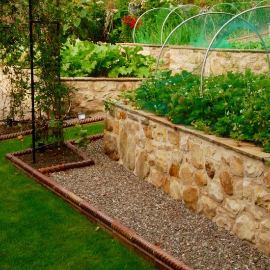 Dunfermline garden, vegetable garden, built by Water Gems, designed by Carolyn Grohmann