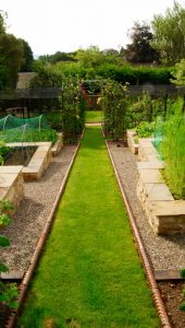 Dunfermline garden, vegetable garden, built by Water Gems, designed by Carolyn Grohmann