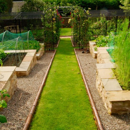 Dunfermline garden, vegetable garden, built by Water Gems, designed by Carolyn Grohmann