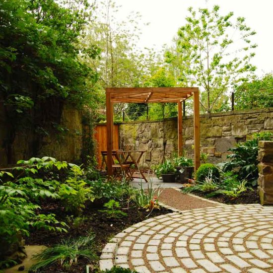 Great Stuart Street Edinburgh, BALI award-winning garden, built by Water Gems, designed by Carolyn Grohmann