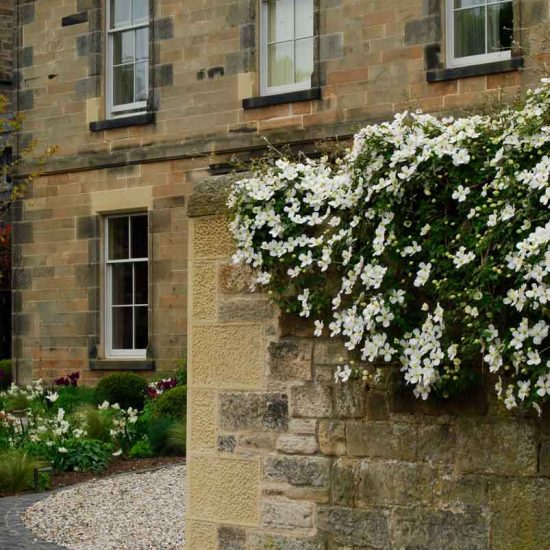 Edinburgh garden built by Water Gems, designed by Carolyn Grohmann