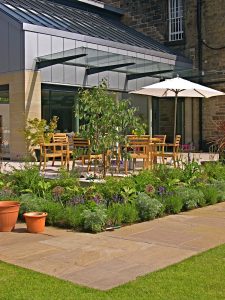 Colinton Road, Edinburgh Garden, built by Water Gems, designed by Carolyn Grohmann