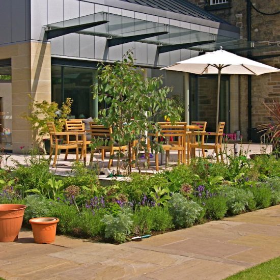 Colinton Road, Edinburgh Garden, built by Water Gems, designed by Carolyn Grohmann