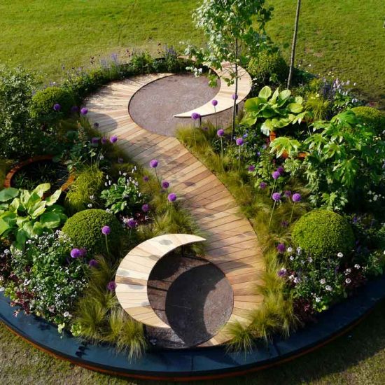 Gold Medal Award-Winning Garden, built by Water Gems, designed by Carolyn Grohmann at Gardening Scotland 2014