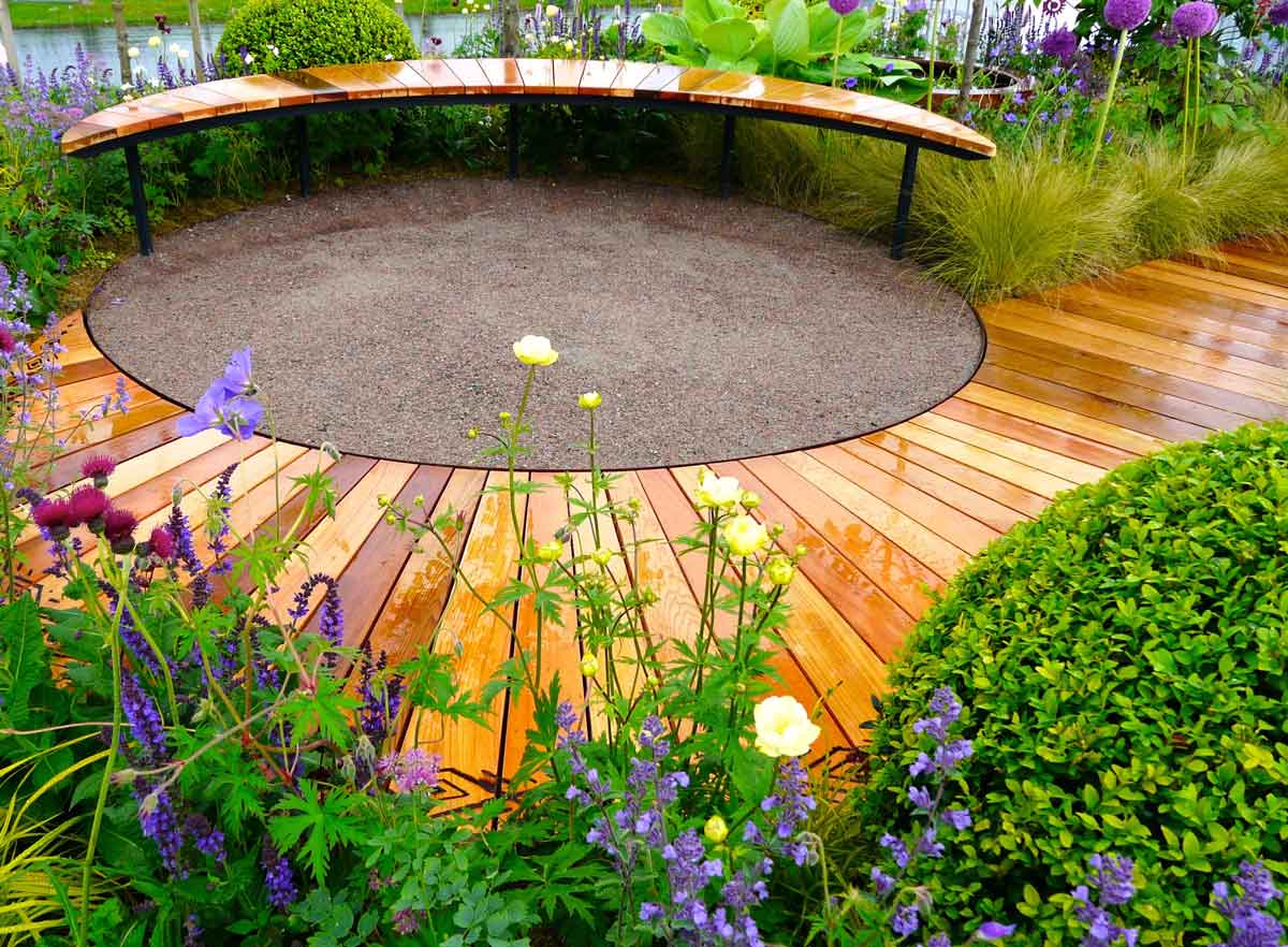 Gold Medal Award-Winning Garden, built by Water Gems, designed by Carolyn Grohmann at Gardening Scotland 2014