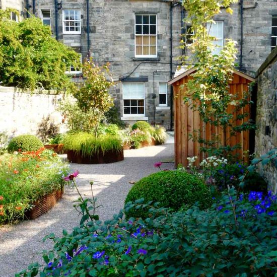 Edinburgh Eton Terrace garden, built by Water Gems, designed by Carolyn Grohmann, BALI award winning 2014