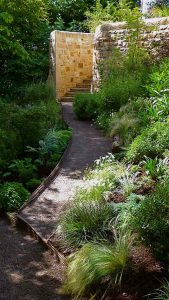 Rebar edging, Garden in Inverleith, Edinburgh by Water Gems