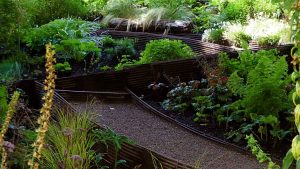 Rebar edging, Garden in Inverleith, Edinburgh by Water Gems